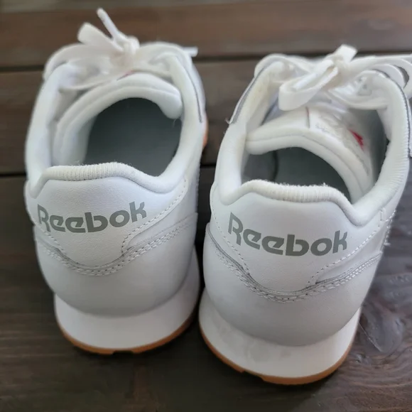 Reebok Classic White Sneakers - Picture 6 of 6